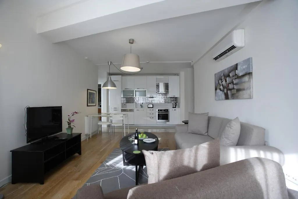 Home Stay Home Valikonagi Istanbul Turkey